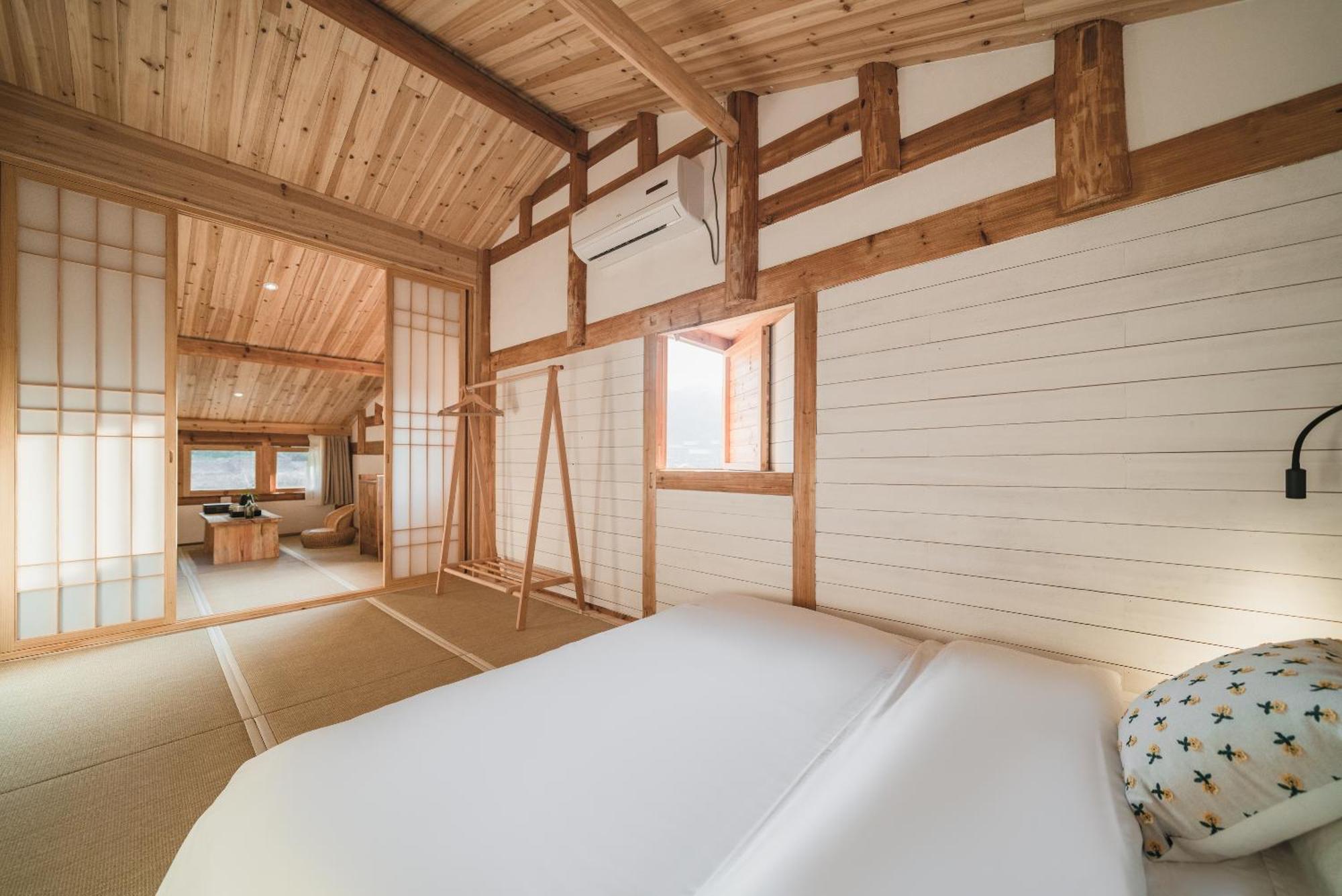 肇兴溪舍山堂 Creekside Inn Liping Esterno foto